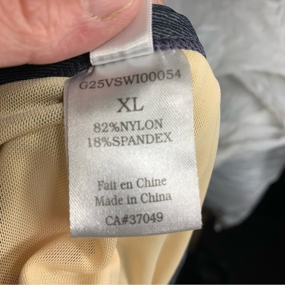 ILE Moorea Gray Floral Tankini Feminine Bathing Swim Top Built In Bra  Sz XL - Picture 12 of 15